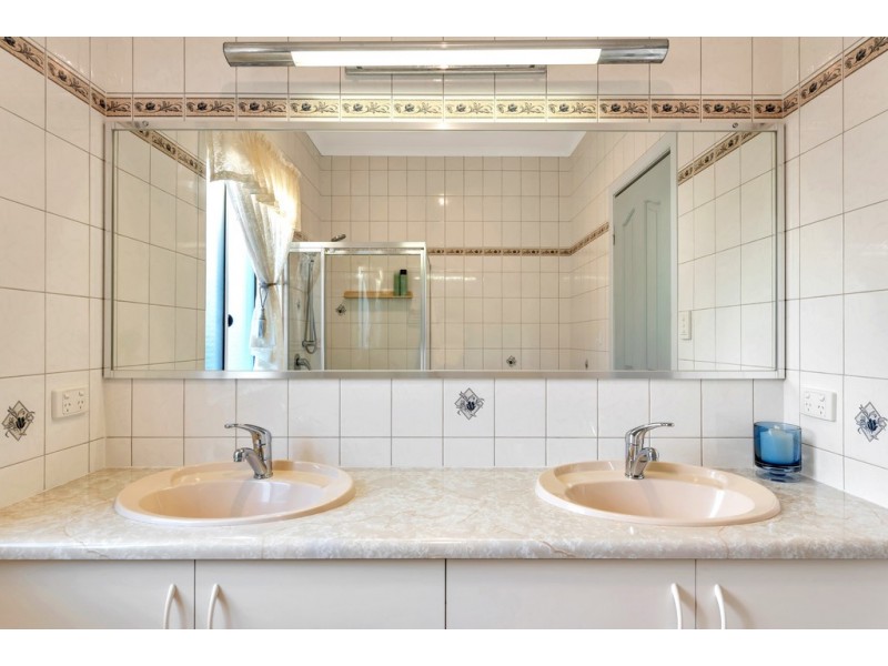 6 Waterford Circuit, Seaford Rise SA 5169