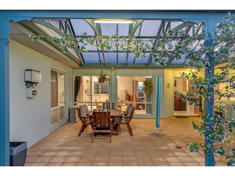 6 Waterford Circuit, Seaford Rise SA 5169