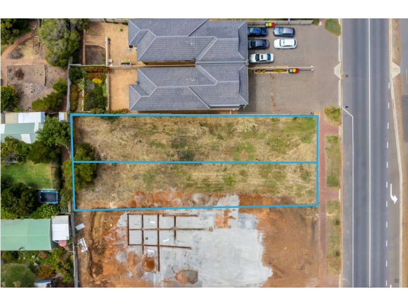 47 and 47a Nashwauk Crescent, Moana SA 5169