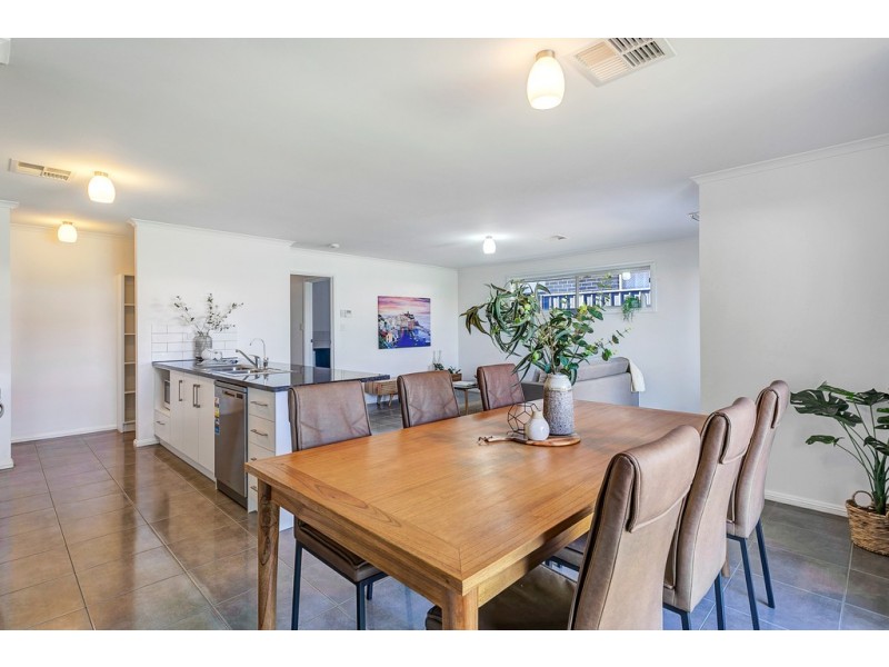 8a Moore Road, Reynella SA 5161