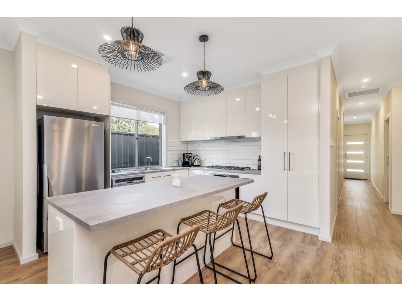 10 Malone Street, Morphett Vale SA 5162