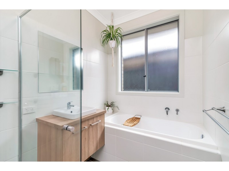 10 Malone Street, Morphett Vale SA 5162