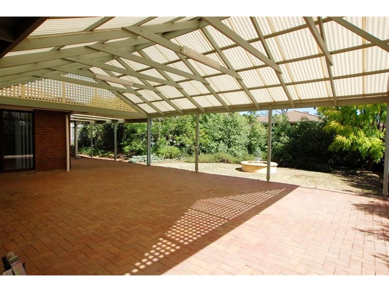 38 Barton Drive, Trott Park SA 5158