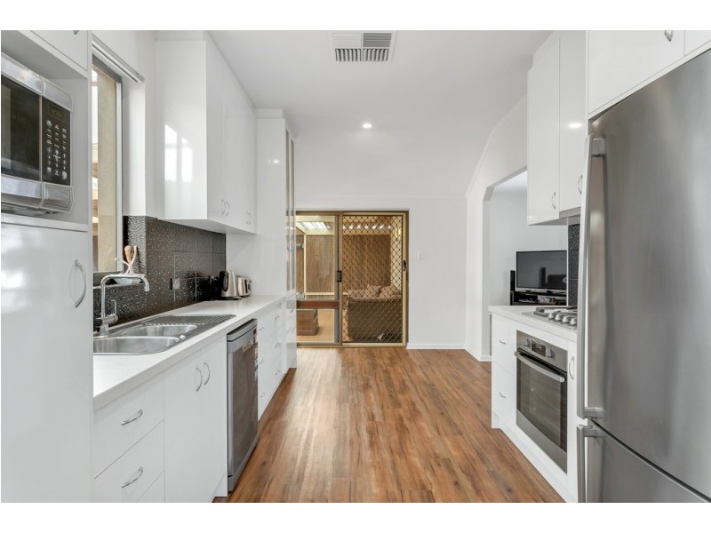 28 Kelly Road, Christies Beach SA 5165