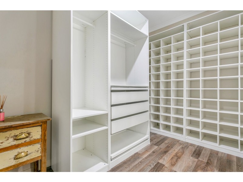 84 Lyons Road, Holden Hill SA 5088