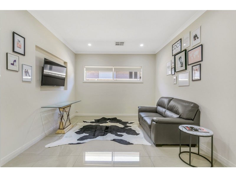 84 Lyons Road, Holden Hill SA 5088