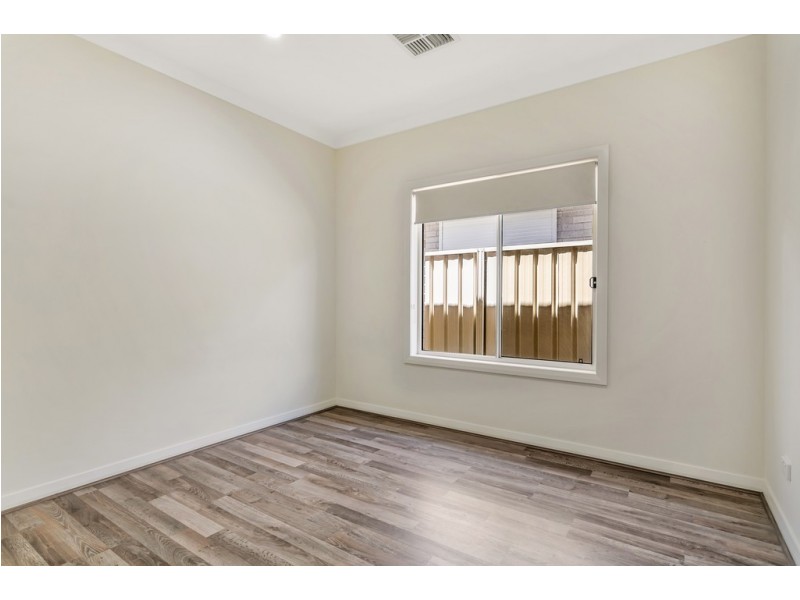 84 Lyons Road, Holden Hill SA 5088