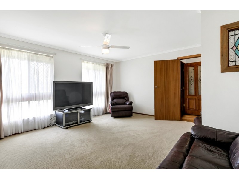 5 Solomon Court, Morphett Vale SA 5162