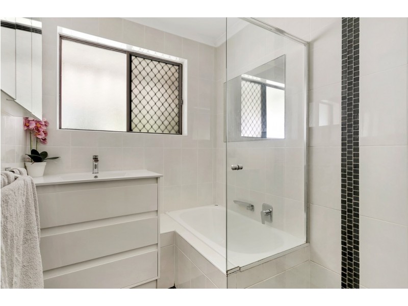 5 Solomon Court, Morphett Vale SA 5162