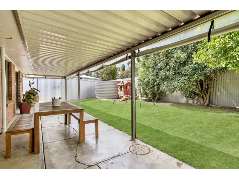 5 Solomon Court, Morphett Vale SA 5162