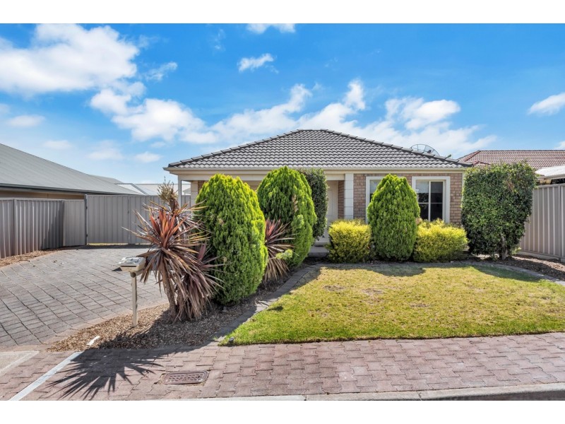 8 Autumn Court, Woodcroft SA 5162
