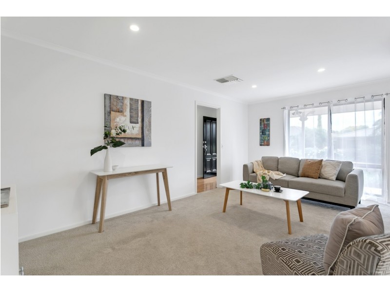 44 Gardenia Crescent, Morphett Vale SA 5162