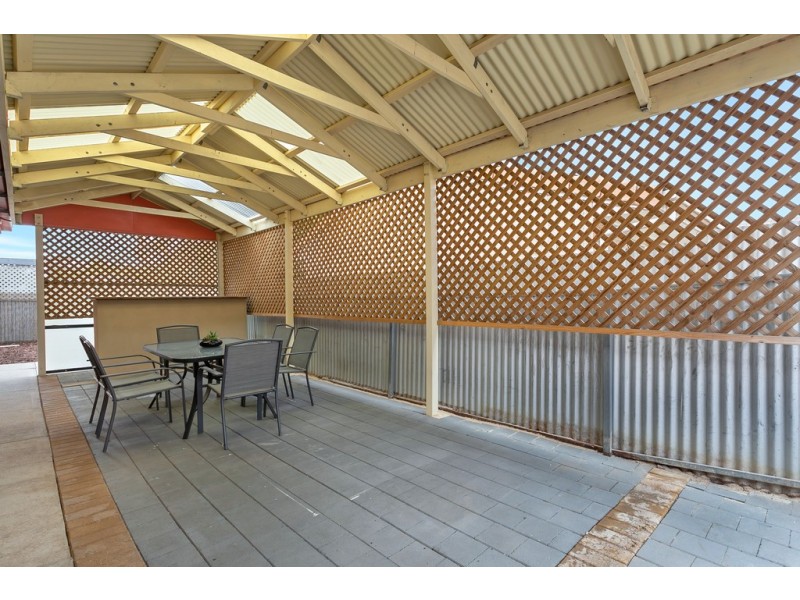 44 Gardenia Crescent, Morphett Vale SA 5162