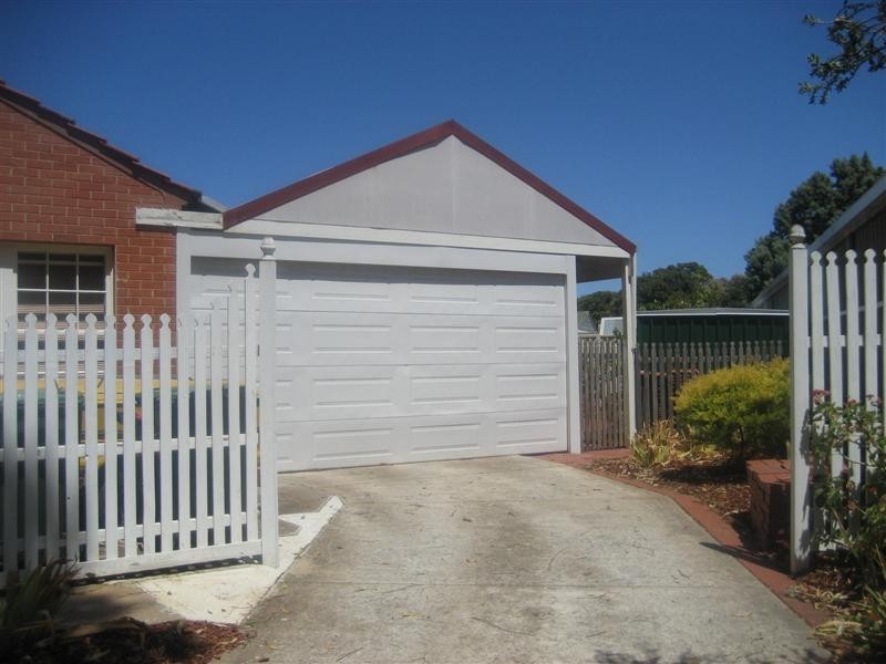 9 Olivier Cres, Morphett Vale SA 5162