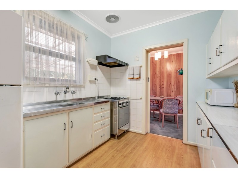 9 Pearce Street, O’sullivan Beach SA 5166