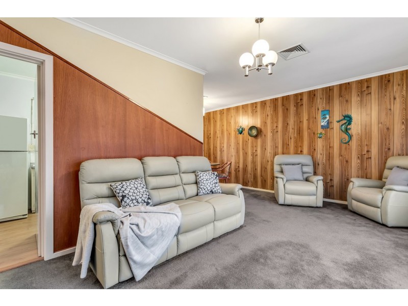 9 Pearce Street, O’sullivan Beach SA 5166