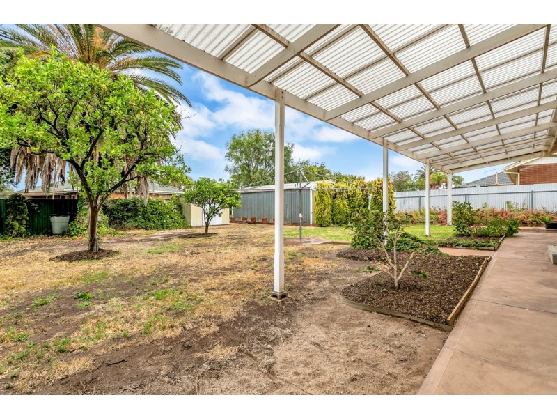 9 Pearce Street, O’sullivan Beach SA 5166