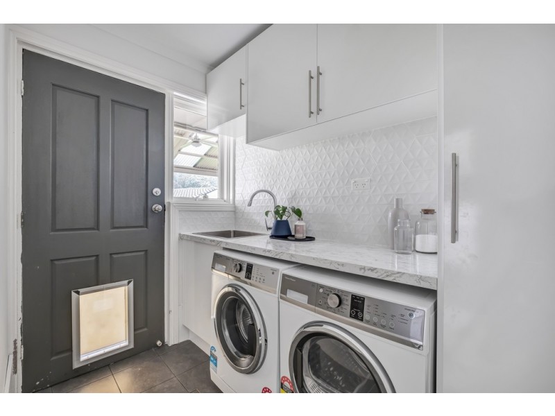 4 Kuantan Drive, Aberfoyle Park SA 5159