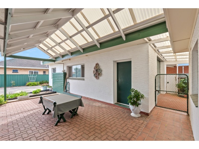 17 Mitchell Street, Glengowrie SA 5044