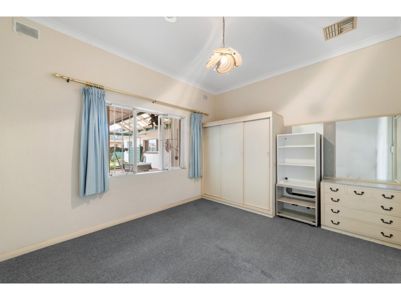 17 Mitchell Street, Glengowrie SA 5044