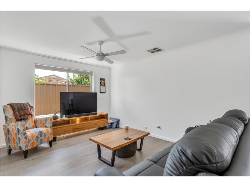 2/27 Cungena Avenue, Park Holme SA 5043