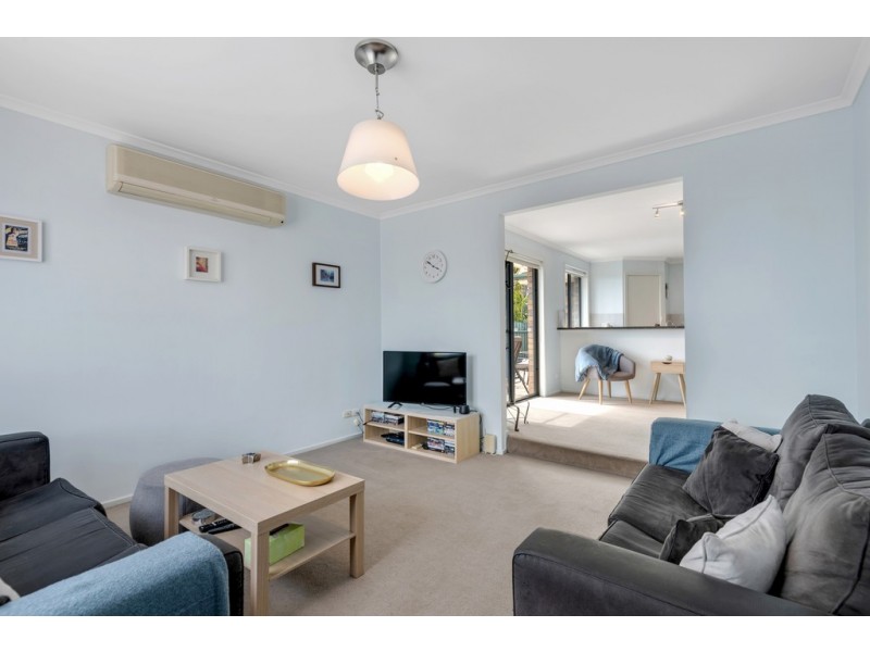 69 Ragamuffin Drive, Hallett Cove SA 5158