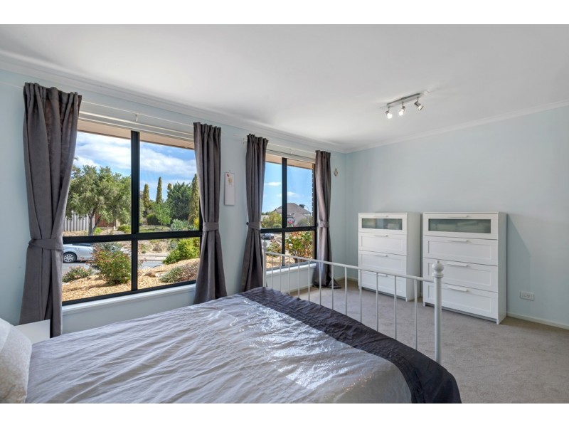 69 Ragamuffin Drive, Hallett Cove SA 5158