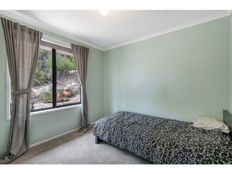 69 Ragamuffin Drive, Hallett Cove SA 5158