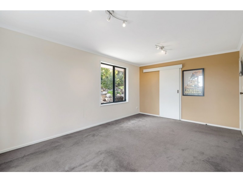 69 Ragamuffin Drive, Hallett Cove SA 5158