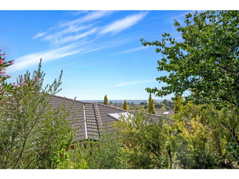 69 Ragamuffin Drive, Hallett Cove SA 5158