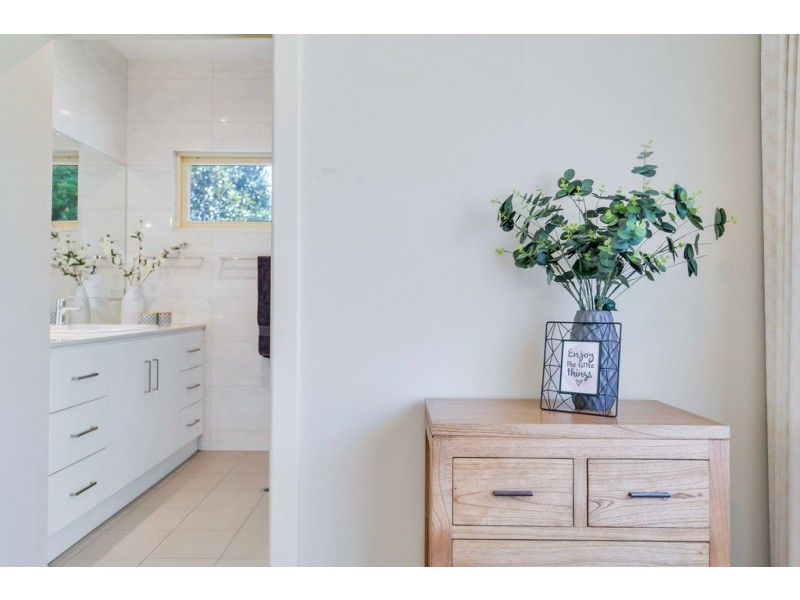 61 Addison Road, Warradale SA 5046