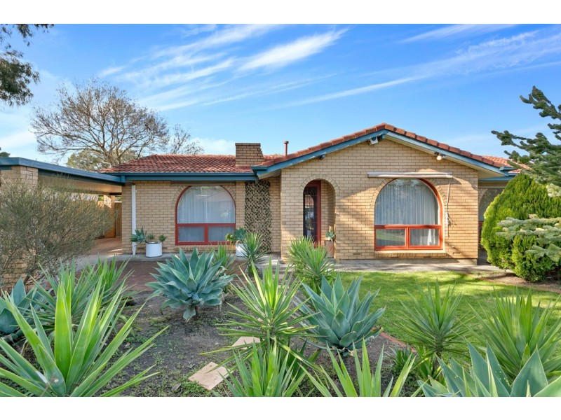 13 Glenhuntly Drive, Flagstaff Hill SA 5159