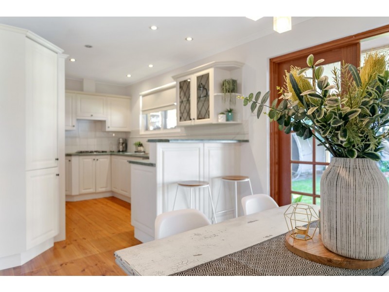 13 Glenhuntly Drive, Flagstaff Hill SA 5159