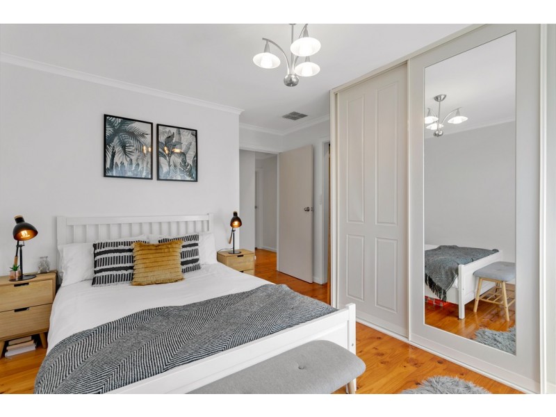 13 Glenhuntly Drive, Flagstaff Hill SA 5159