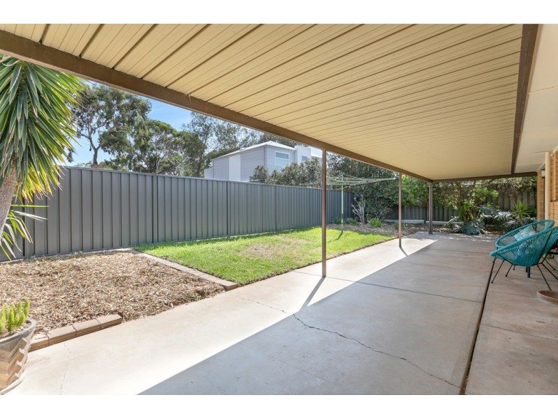 65 Conington Crescent, Morphett Vale SA 5162