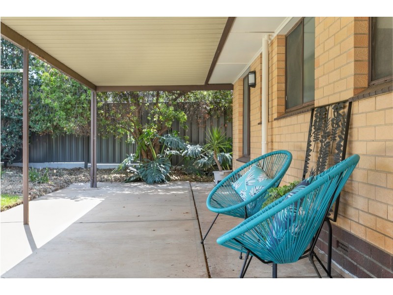 65 Conington Crescent, Morphett Vale SA 5162