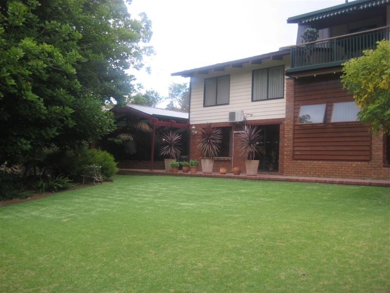24 Nayook Gr, Happy Valley SA 5159