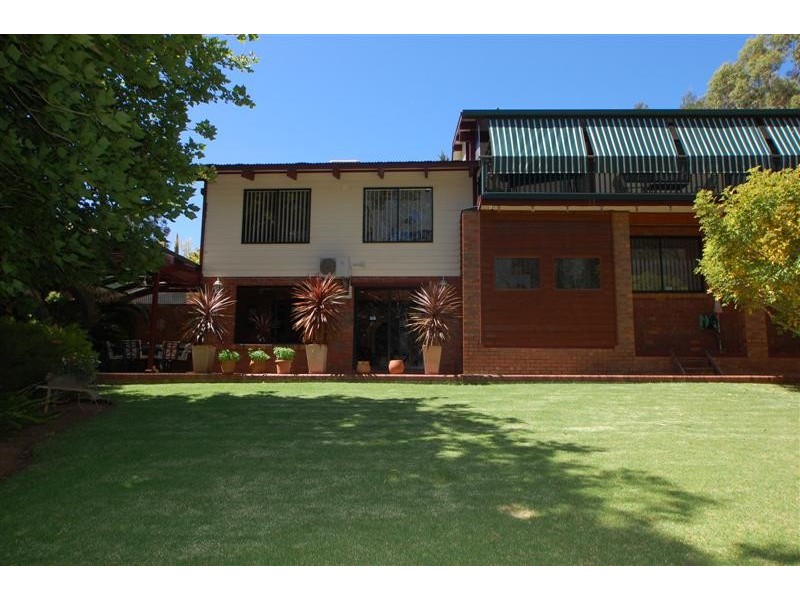 24 Nayook Gr, Happy Valley SA 5159