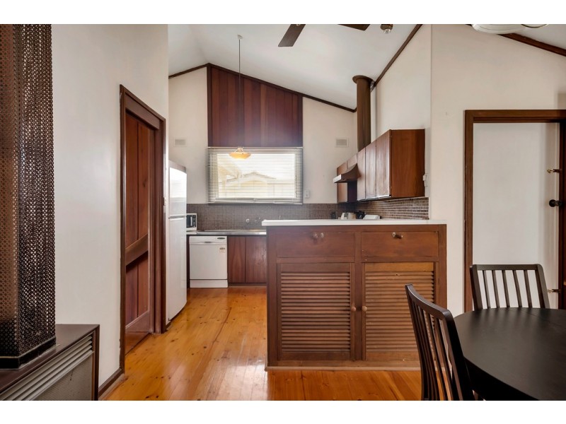 2 Barcelona Drive, Happy Valley SA 5159