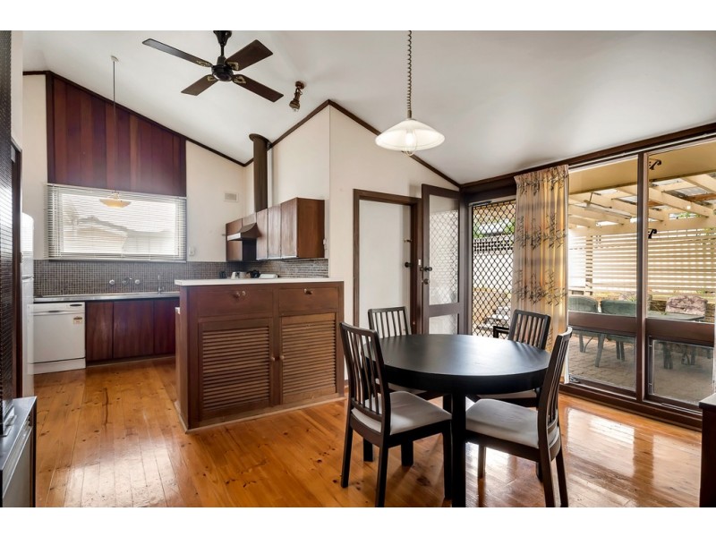 2 Barcelona Drive, Happy Valley SA 5159