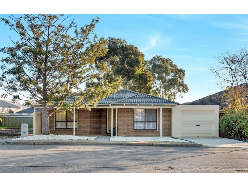 60 Bordeaux Drive, Woodcroft SA 5162