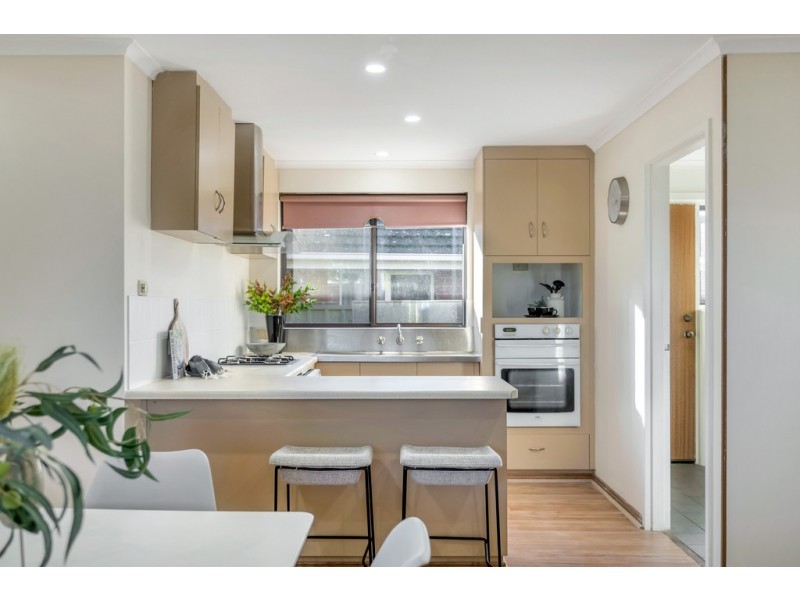 60 Bordeaux Drive, Woodcroft SA 5162