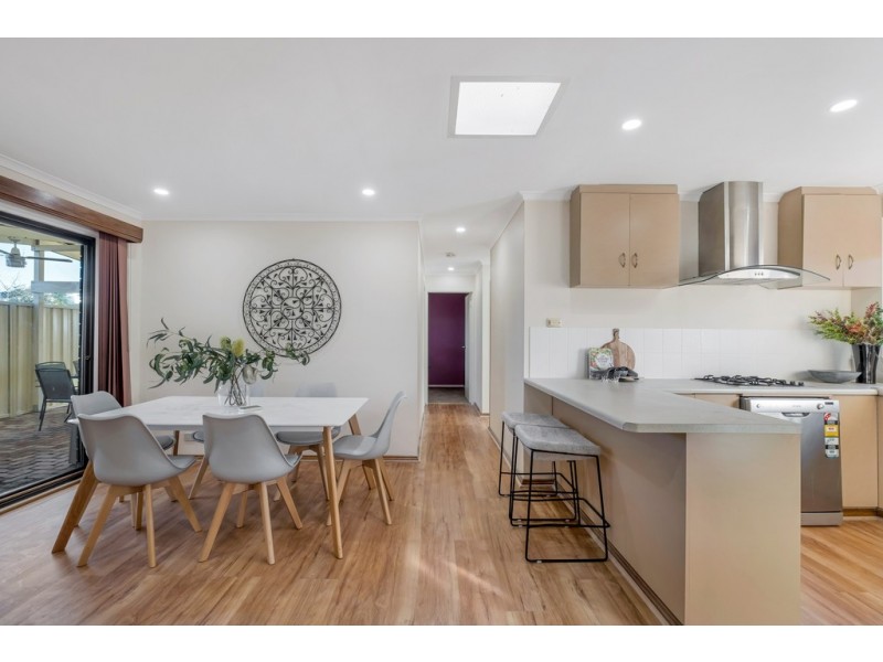 60 Bordeaux Drive, Woodcroft SA 5162