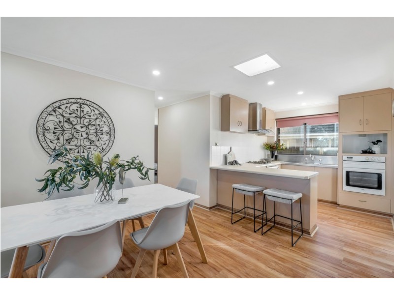 60 Bordeaux Drive, Woodcroft SA 5162