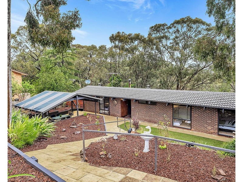 24 Barbara Crescent, Coromandel Valley SA 5051