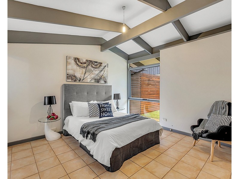 24 Barbara Crescent, Coromandel Valley SA 5051