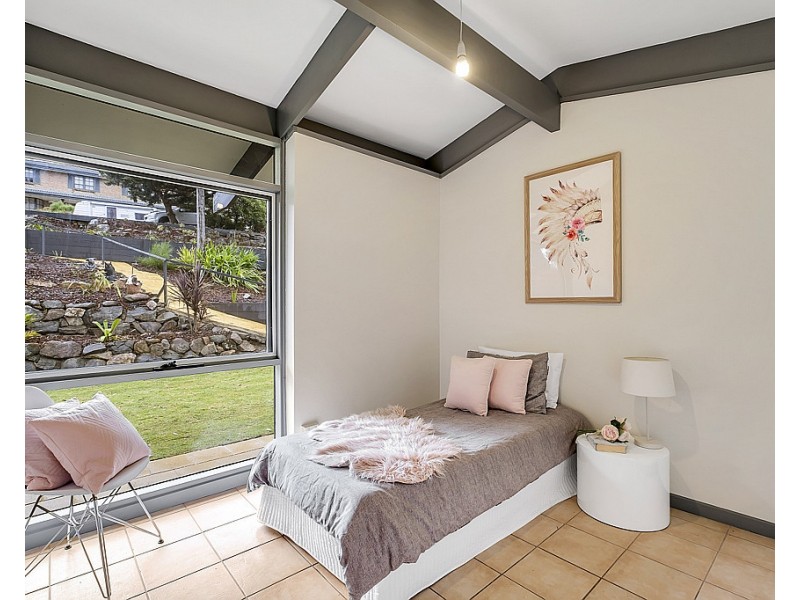 24 Barbara Crescent, Coromandel Valley SA 5051