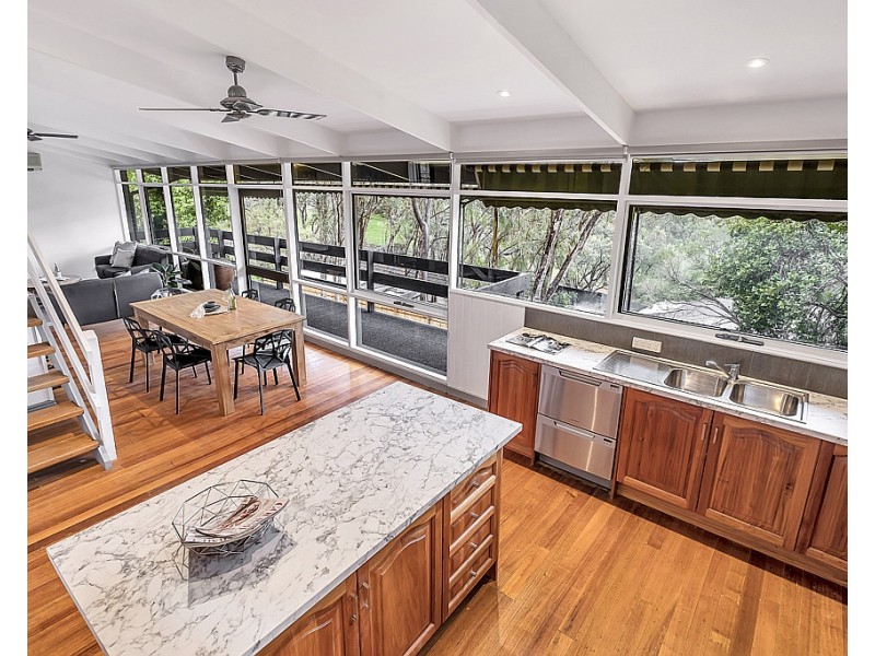 24 Barbara Crescent, Coromandel Valley SA 5051