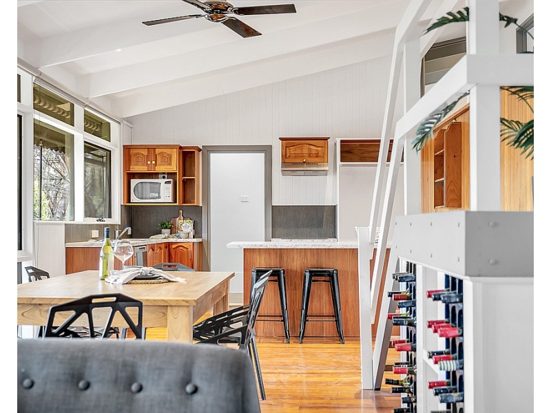 24 Barbara Crescent, Coromandel Valley SA 5051