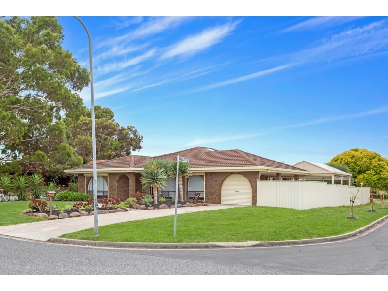 5 Lee Avenue, Happy Valley SA 5159